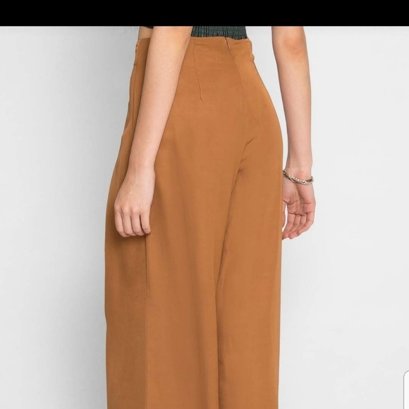 Pants - Picture 3 of 4